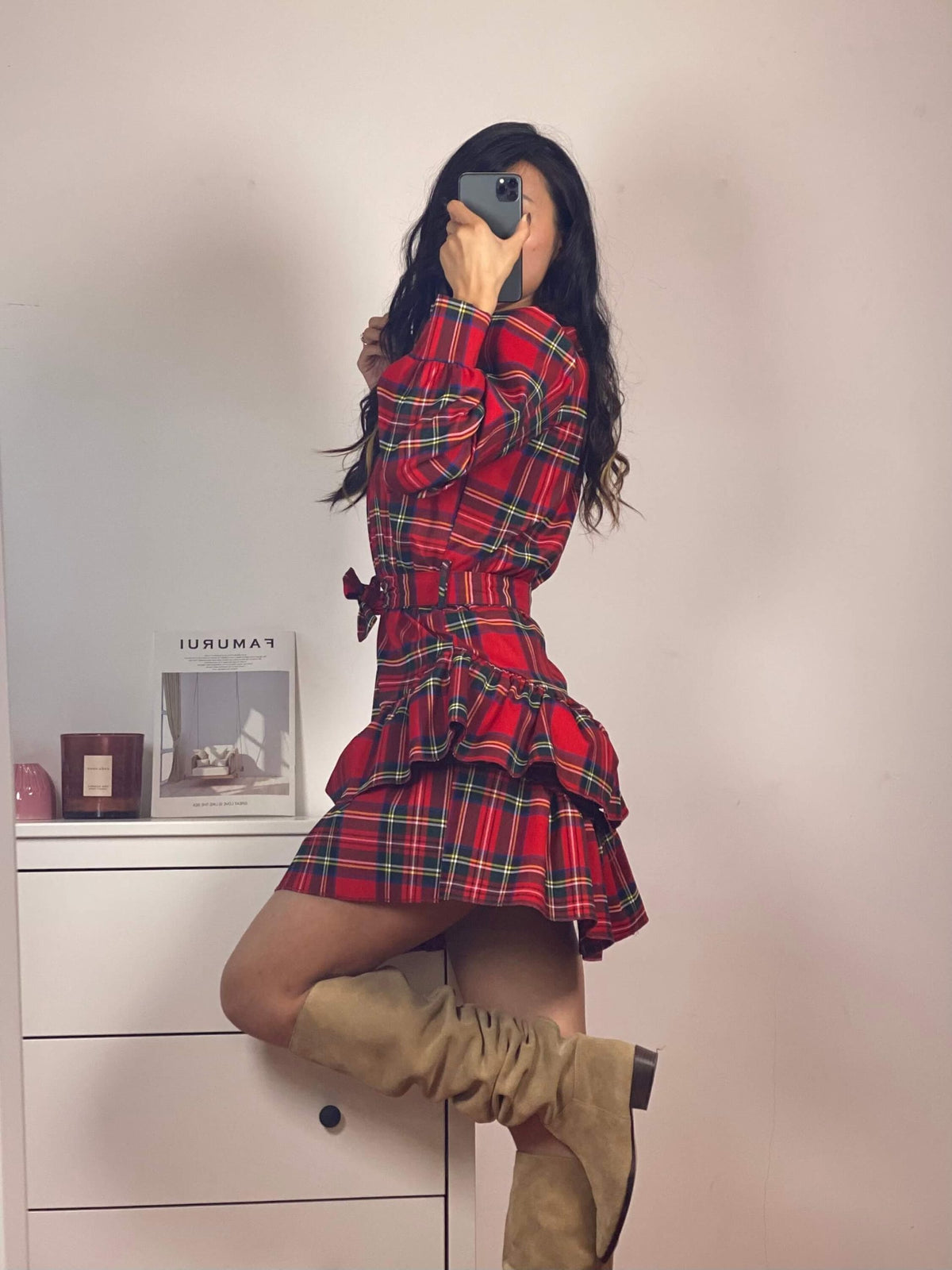 Rochie rosu cu volanase in carouri - Nicolee
